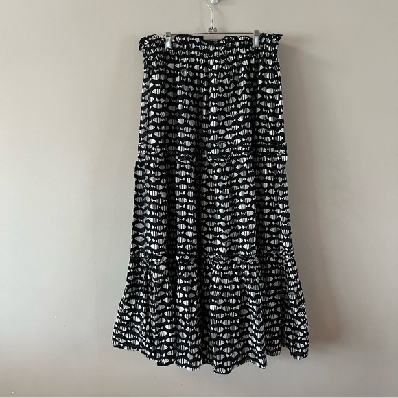 Tuckernuck Piscis Prado Maxi Skirt Ladies size xxl black and white fish design - Picture 6 of 10